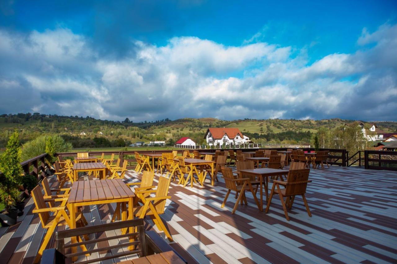 Hotel La Dolce Vita Zărneşti 외부 사진